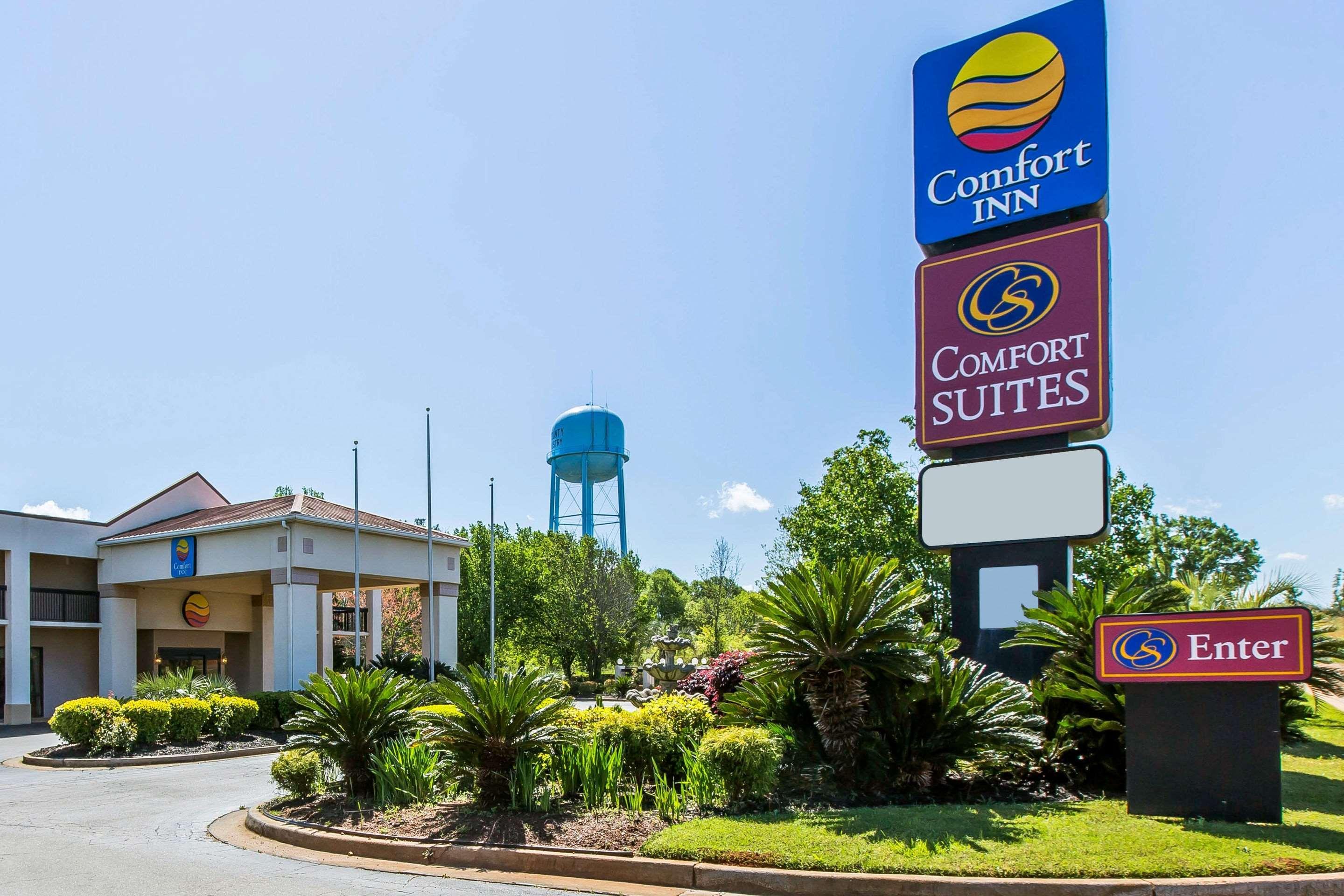 Отель Clarion Pointe Forsyth I-75 Экстерьер фото